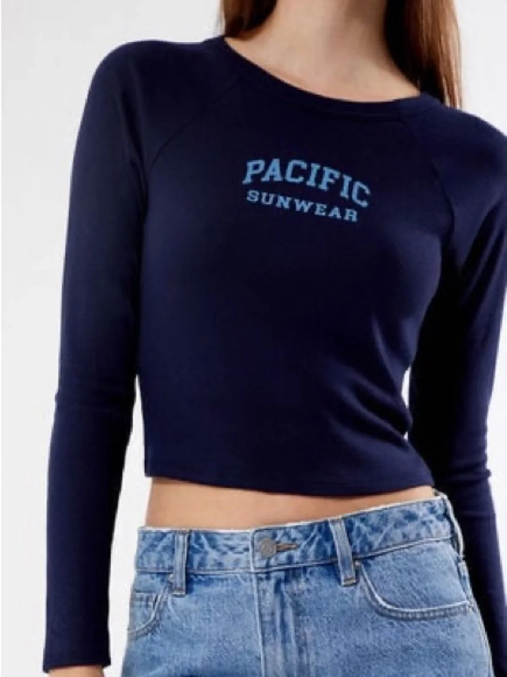 PacSun Pacific Sunwear Women's Navy Long-Sleeve Crop Top